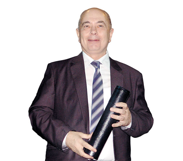 Геополитичар Миломир Степић: У мраку короне спремају нам отимање Косова